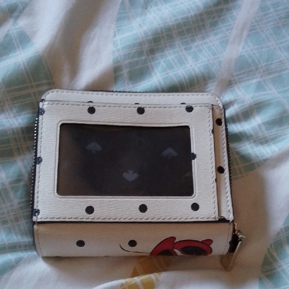 Kate Spade Cream and Red Minnie Mouse Wallet - Picture 2 of 6